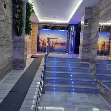 Rent An Apartment In Torrevieja Eksteriør bilde