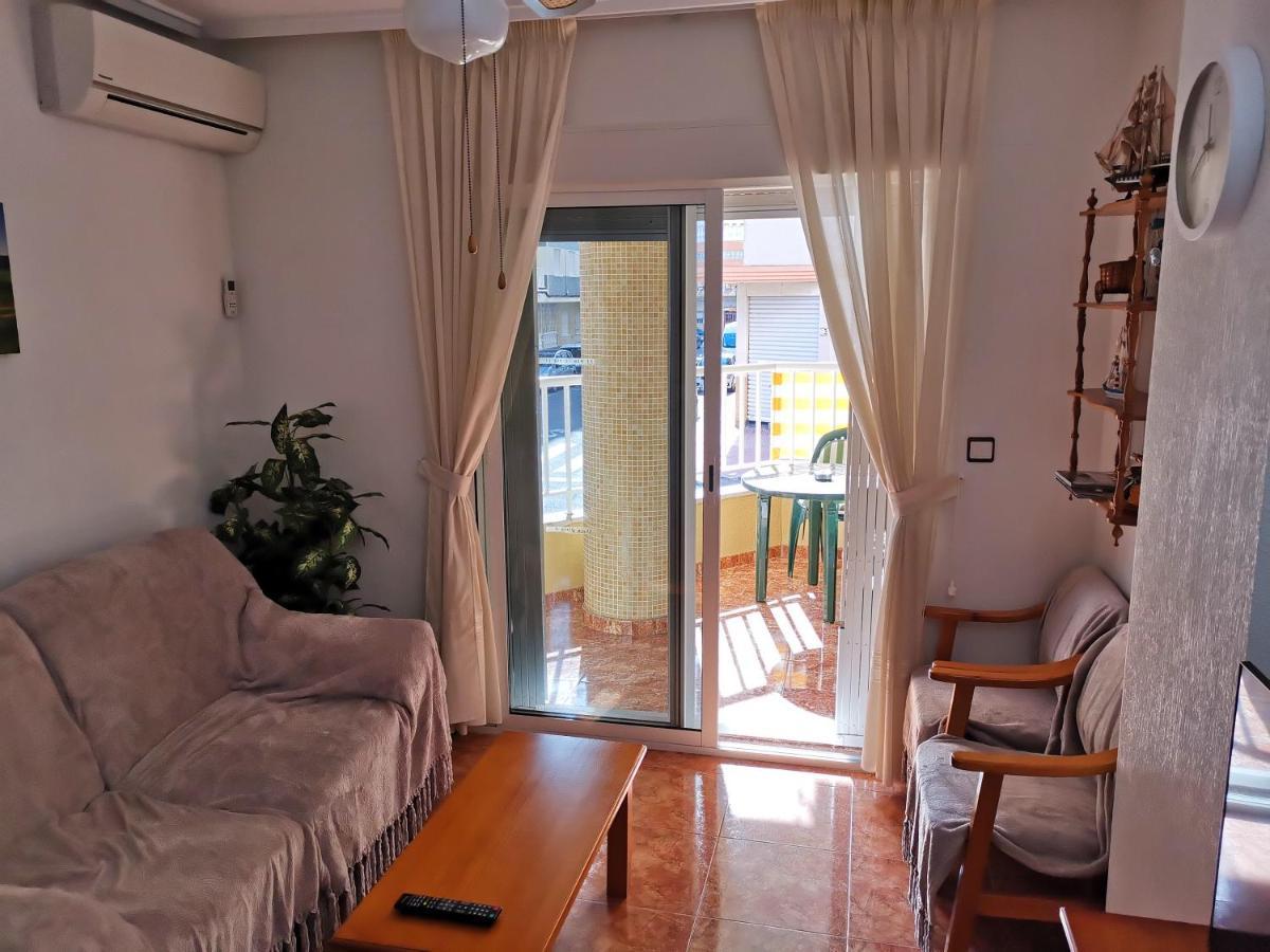 Rent An Apartment In Torrevieja Eksteriør bilde