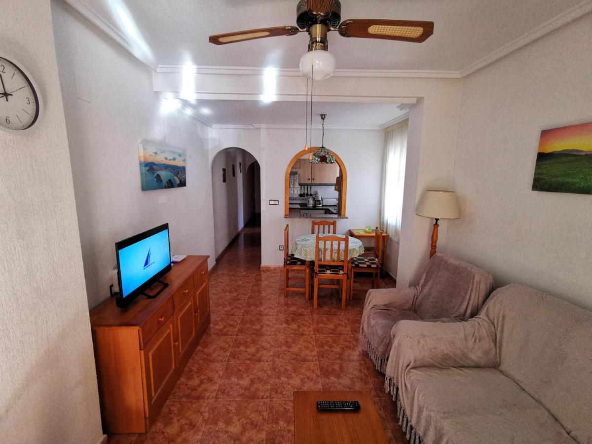 Rent An Apartment In Torrevieja Eksteriør bilde